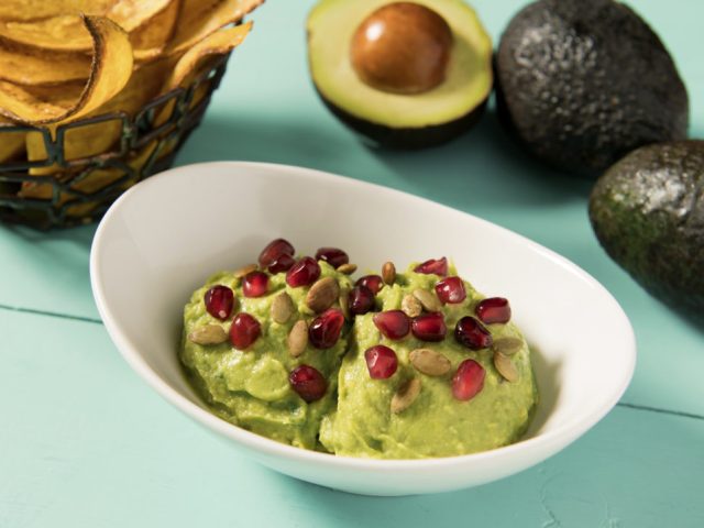 guacamoledouble-1050x722.jpg